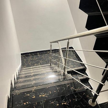 Residencial Christall Ap 2-A سانتياغو دي لوس كاباليروس المظهر الخارجي الصورة